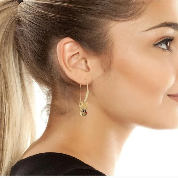 🔹️ Betsey Johnson 🔹️ Christmas Reindeer Shephard hook dang Holiday Earrings ✨️ - Picture 2 of 3